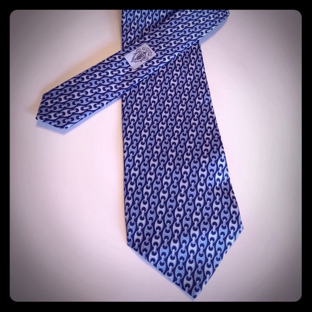 Gucci silk tie